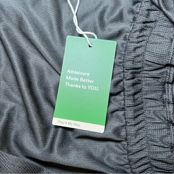 NWT Halara V-Neck Romper, Elastic Waist, Pleated, Waffle Fabric - Picture 6 of 6